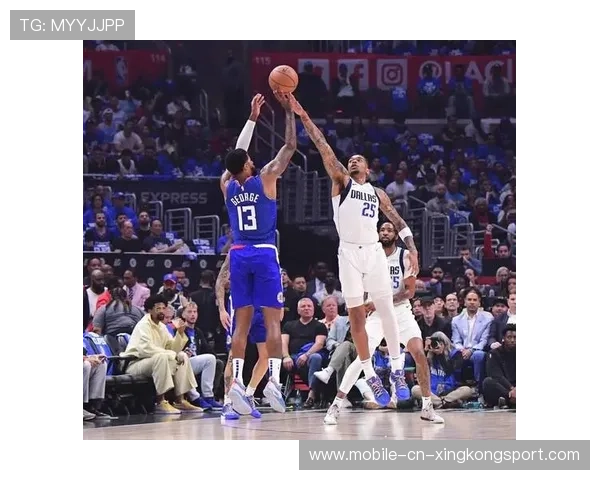 乔治外线高命中率,洛杉矶主场无悬念